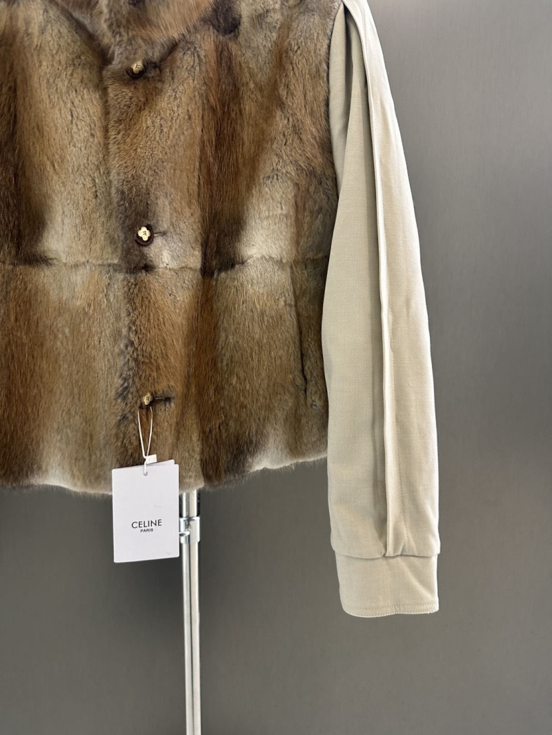 Ce1i*e outwears